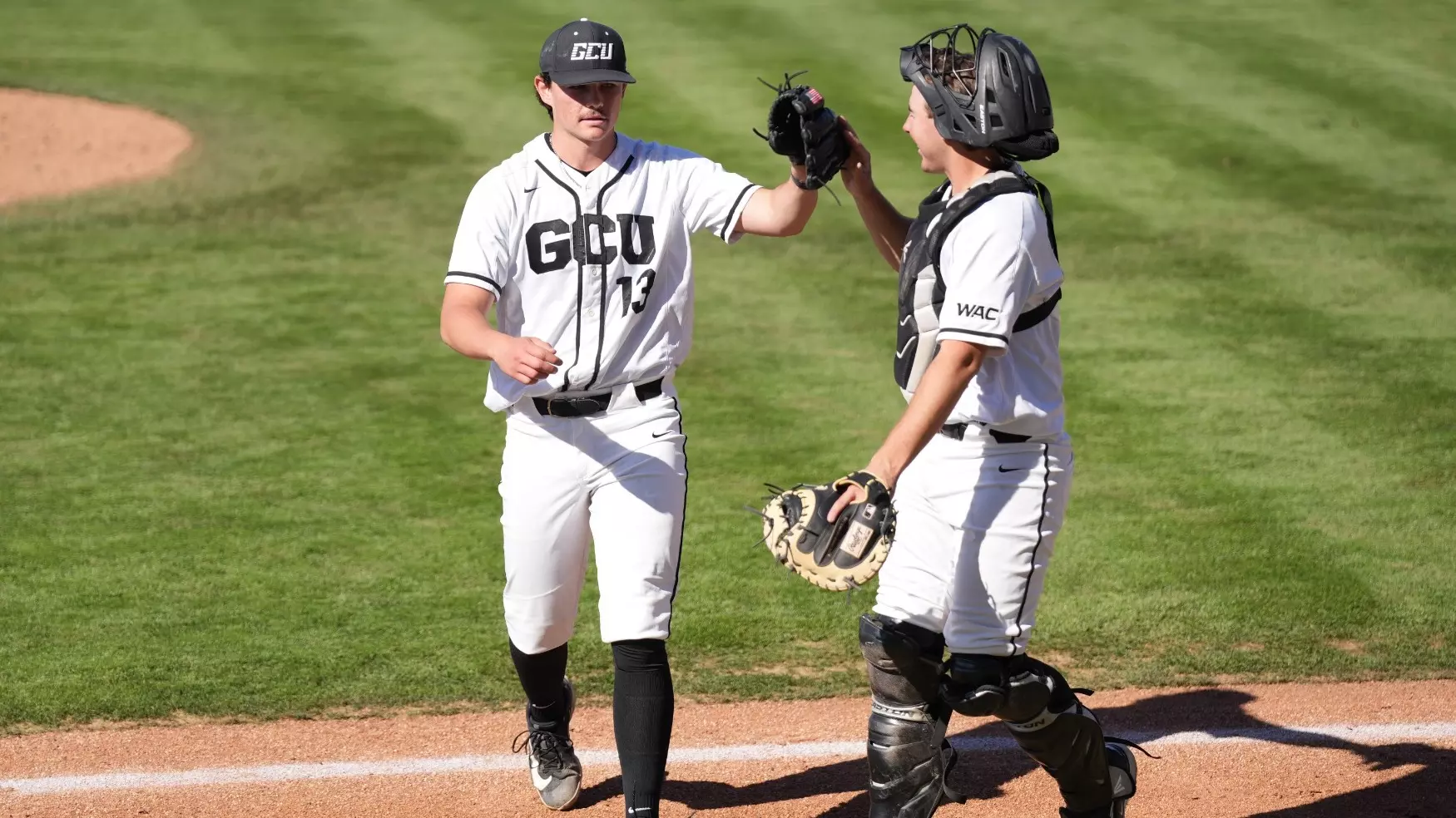 Baseball players celebrating